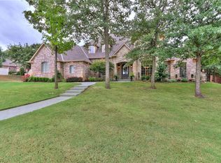 3209 Cumberland Dr, Edmond, OK 73034
