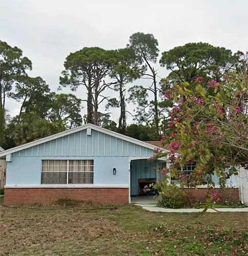 3941 Stratfield Dr Photo 1