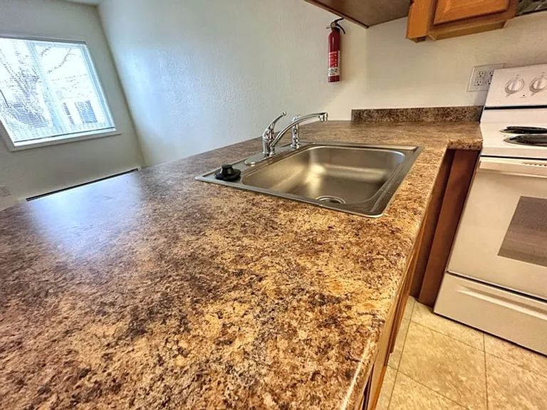 143 W 11th Ave — Photo 14