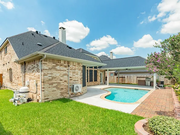 2814 Keagan Falls Dr, Manvel, TX 77578