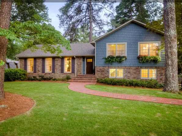 3412 Watertown Pl, Vestavia, AL 35243