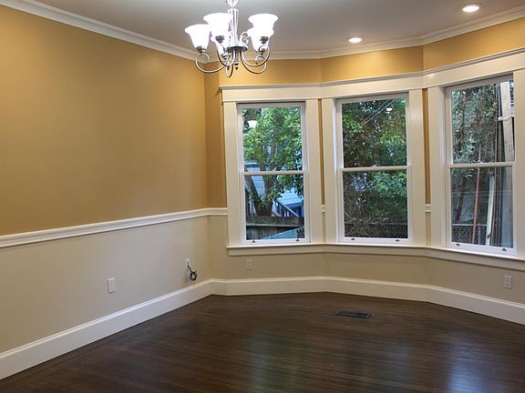 2nd image of 258 San Carlos St
