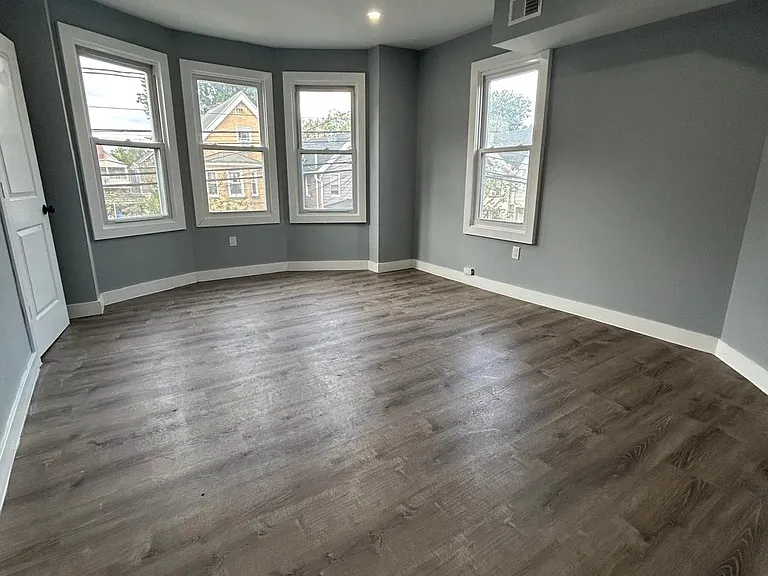 202 Taylor St #2 — Photo 2