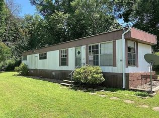 132 Jones St, Pickens, SC 29671
