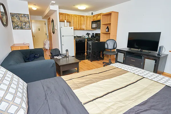 Rented by Genik Group Corp | media 6