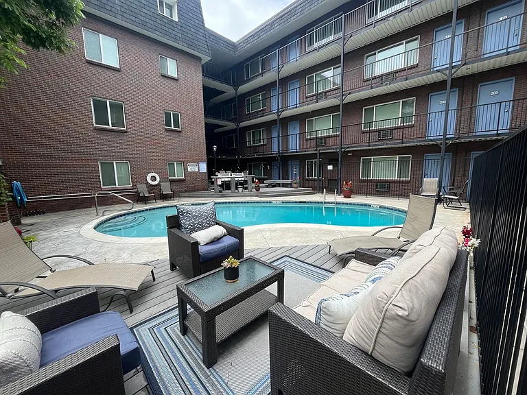 Windsong Apartments — Photo 36