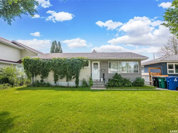 421 Y AVENUE S, Saskatoon, SK S7M 3J8