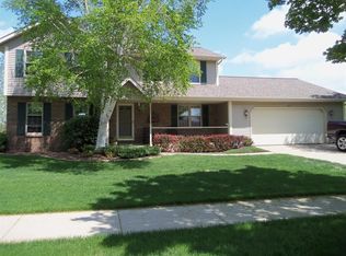 629 Hampton Ave, Fond Du Lac, WI 54935