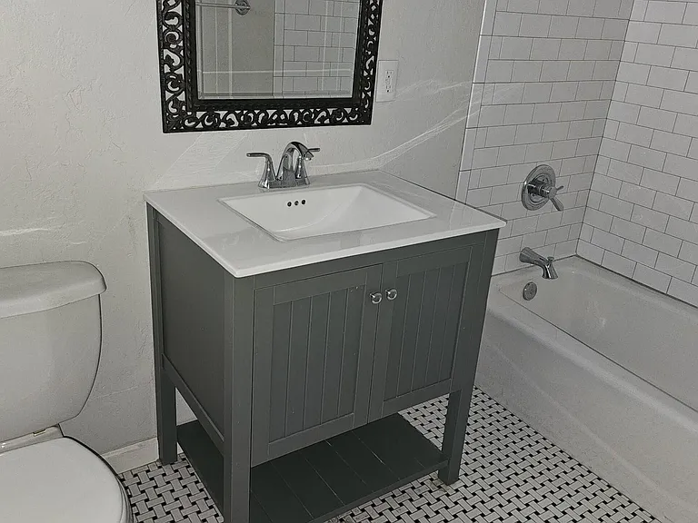 4208 E Montecito Ave — Photo 9
