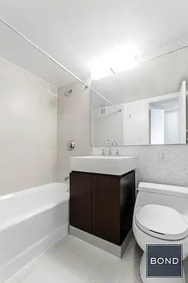 Rented by Bond New York | media 10