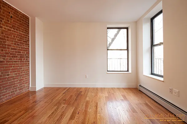 Rented by aptsandlofts.com | media 63