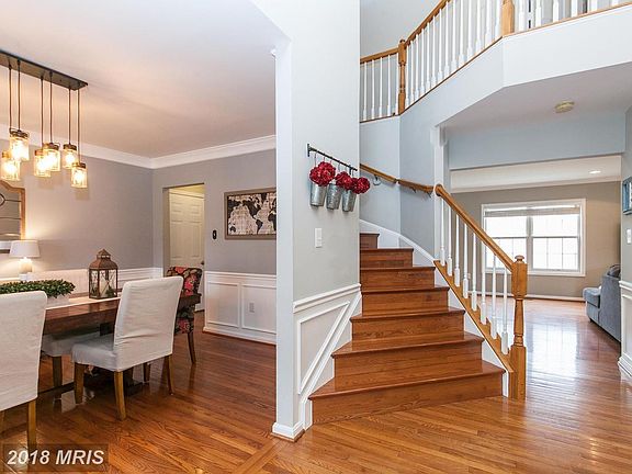 3rd image of 13733 Latonia Ct