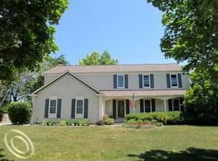 21928 Worcester Dr, Novi, MI