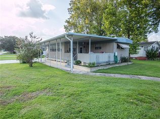 447 Lazy Lake Dr W, Lakeland, FL 33801