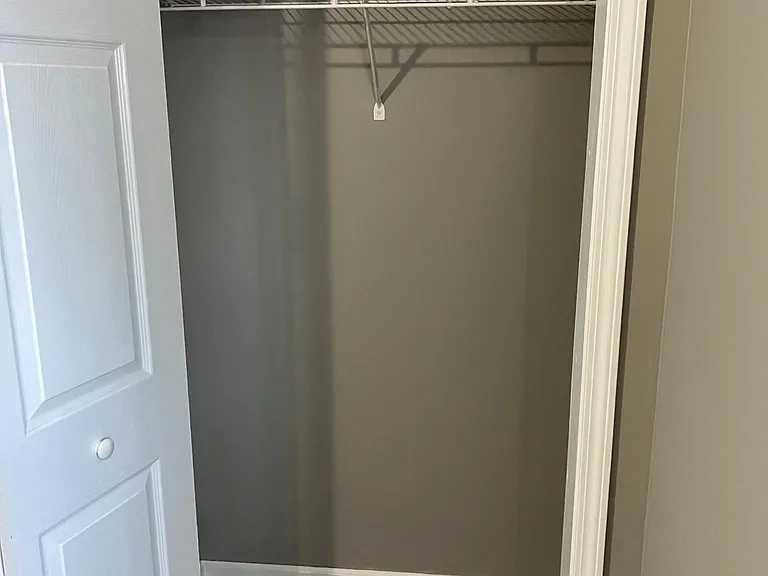 106 Oakwood Cir — Photo 30
