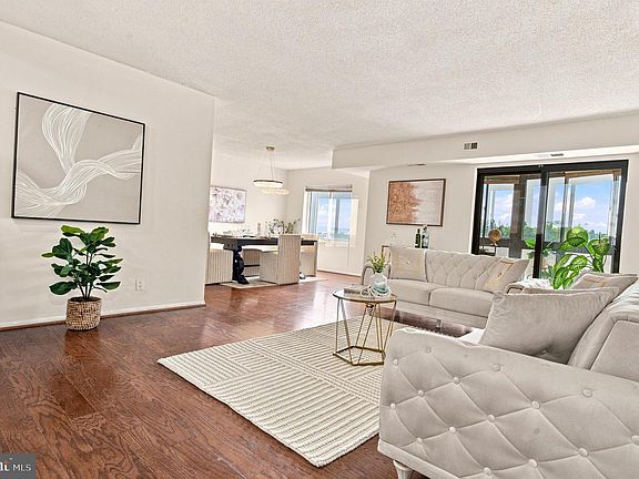3rd image of 8360 Greensboro Dr APT 524