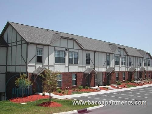2nd image of 812 Londontown Way APT 1167
