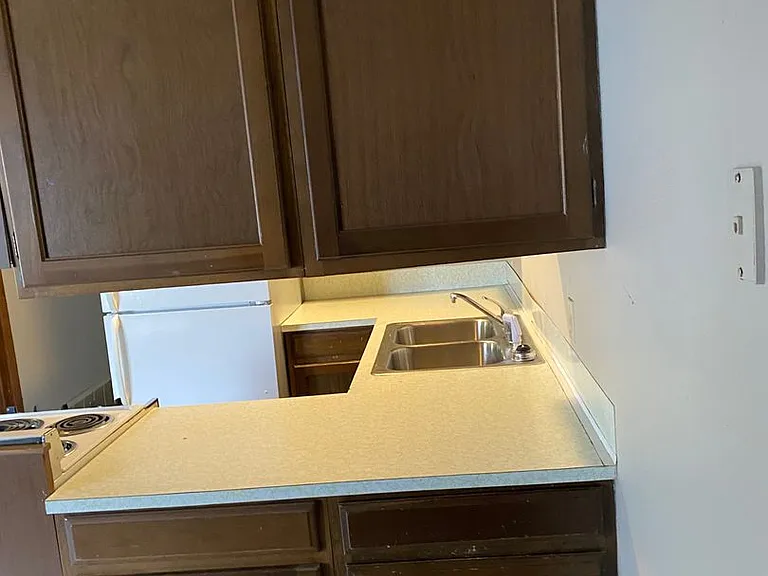 517 N 2nd St — Photo 5