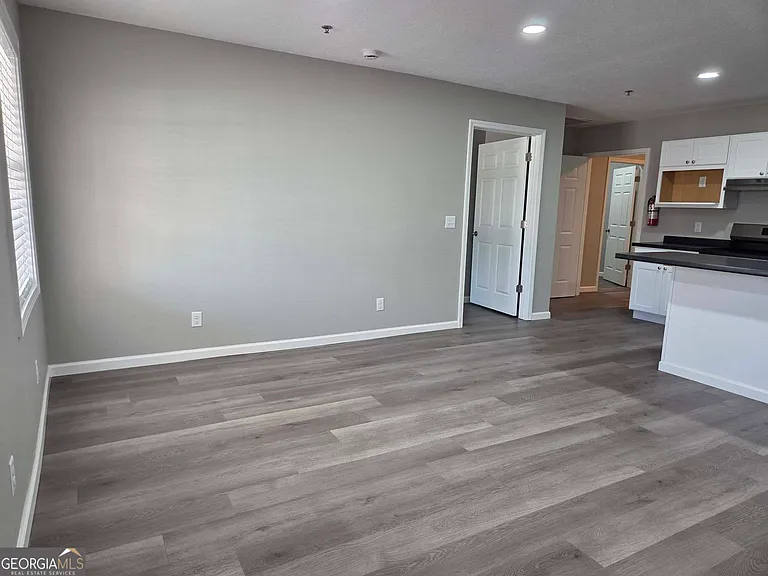 311 Jerriel St — Photo 7