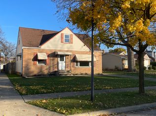 921 E 214th St, Euclid, OH 44119