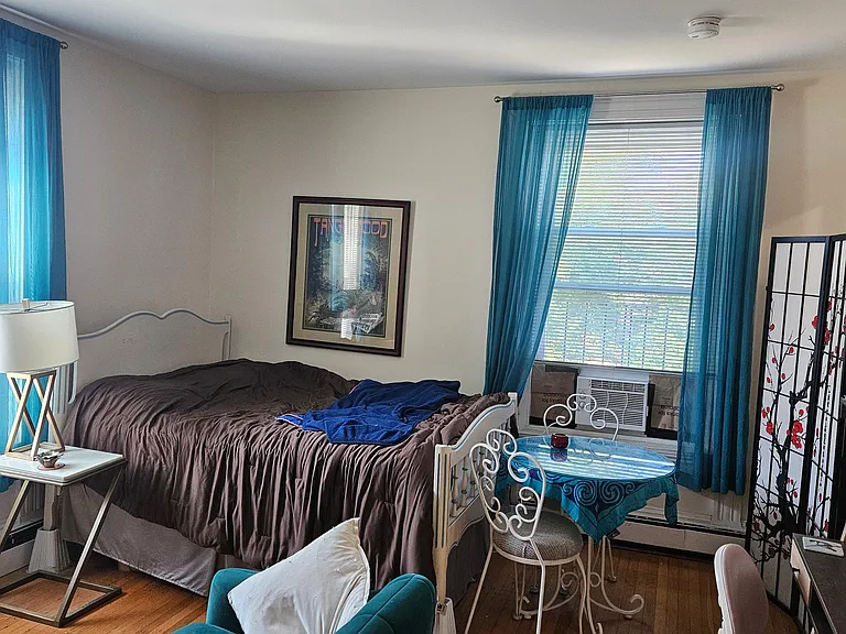 89 Englewood Ave #2A — Photo 4