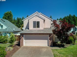 7605 SW Gearhart Dr, Beaverton, OR 97007