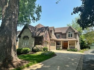 438 S Sleight St, Naperville, IL
