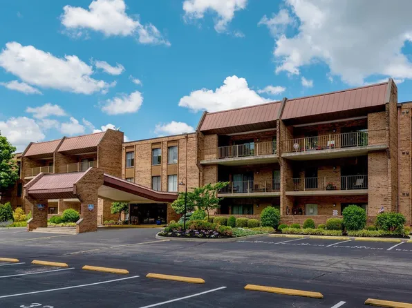 3542 Amberacres Dr #304, Cincinnati, OH 45237