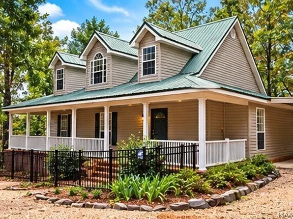 225 Mercer Rd, Deatsville, AL 36022