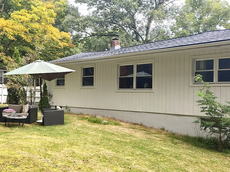 207 Eliot St — Photo 10