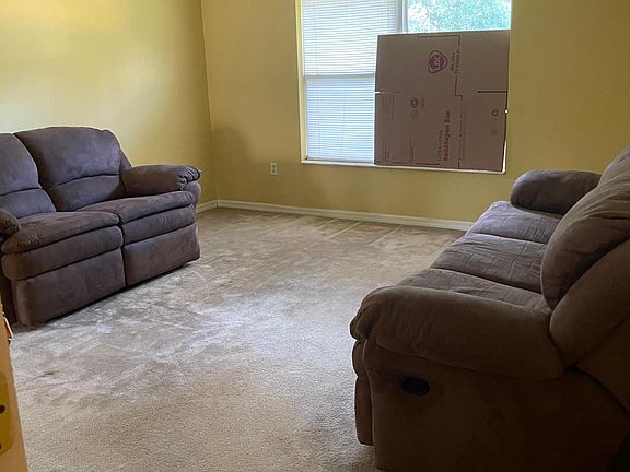 5th image of 2325 8th Ave