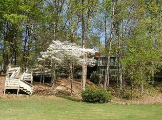 121 Old House Rd, Hamilton, GA 31811