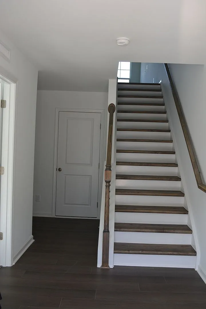 Charming 4BR Townhome in Knightdale — Photo 4
