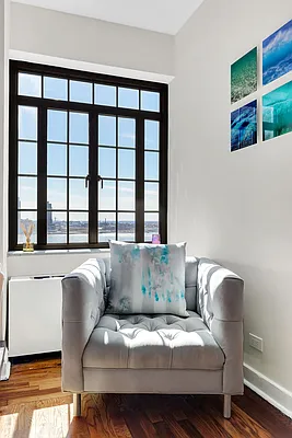Sold by Cooper & Cooper Real Estate | media 5