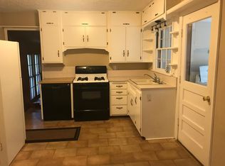 1611 E Cherokee St, Springfield, MO 65804