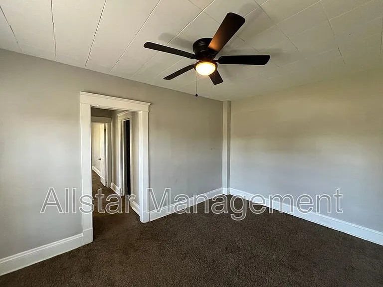 13815 Idarose Ave #1 — Photo 11