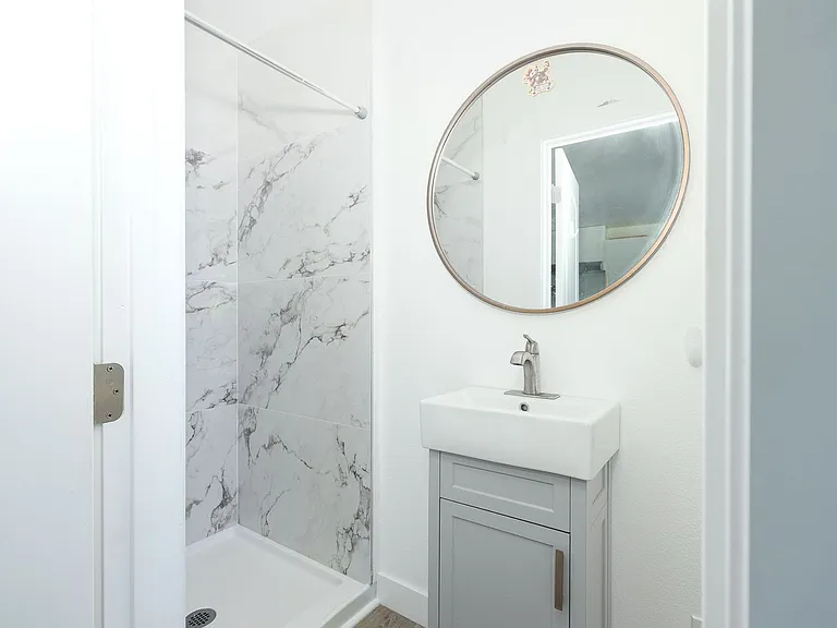4578 Saviers Rd — Photo 5