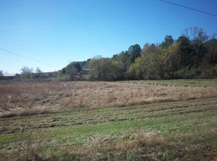 360 Elkhorn Nobles Rd, Paris, TN 38242