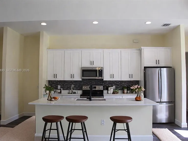 738 Harriet Ave SW — Photo 12