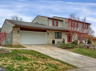 209 Fineview Rd, Camp Hill, PA 17011