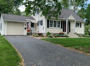 81 Wolcott Ave, West Springfield, MA 01089