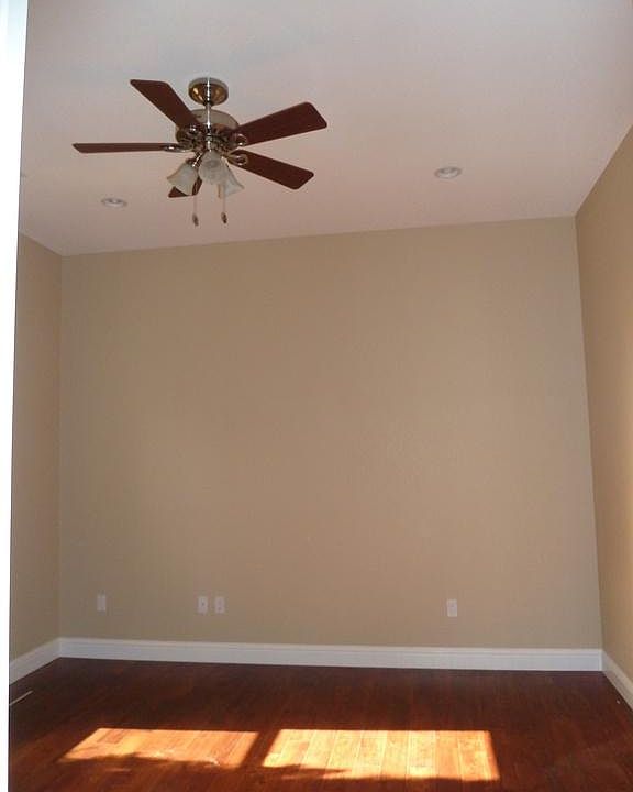 1st image of 15573 Corinne Dr