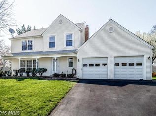 154 Seneca Ridge Dr, Sterling, VA 20164