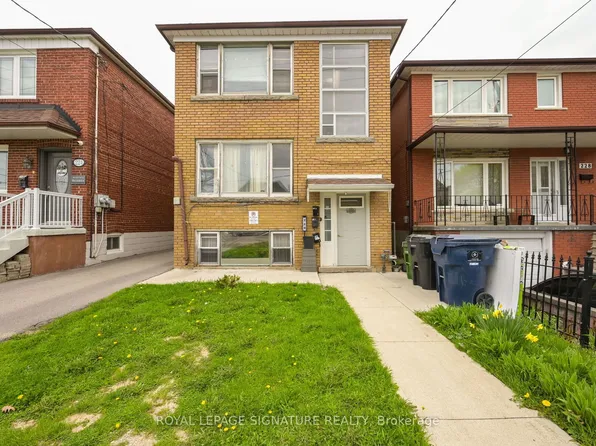 226 Bicknell Ave, Toronto, ON M6M 4G9