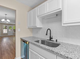 33 Heritage Village Ln, Columbia, SC 29212
