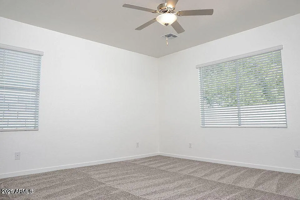 3 bed, 2.0 bath, 1757 sqft, $2,200 — Photo 2