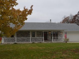 535 Munson Hill Dr, Marshfield, MO 65706