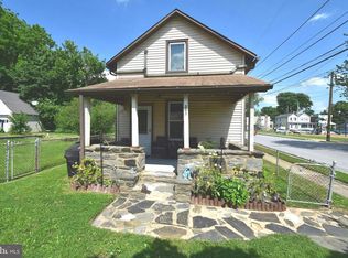 301 Lagrange Ave, Essington, PA 19029
