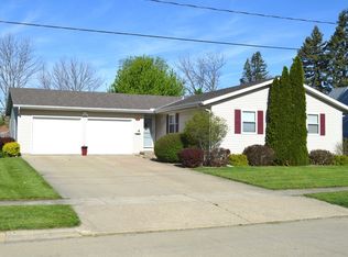 303 N Kenosha Ave, Oglesby, IL 61348