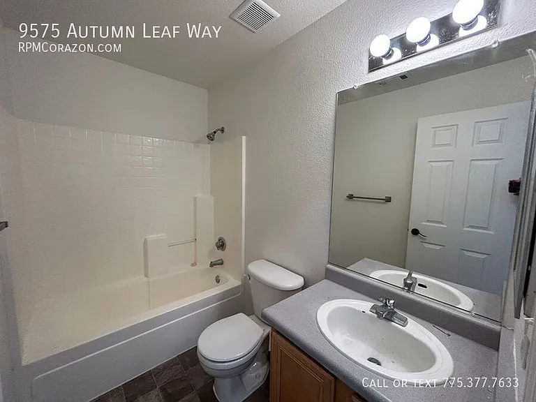 9575 Autumn Leaf Way — Photo 20
